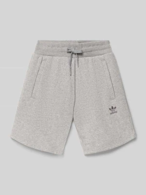 Bermudy o kroju regular fit z mieszanki bawełny adidas Originals