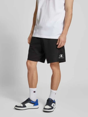 Bermudy o kroju regular fit z wyhaftowanym logo Champion