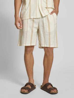 Bermudy o kroju relaxed fit z mieszanki wiskozy i bawełny model ‘TINUS’ Only & Sons Złamany biały