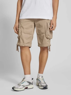 Bermudy z kieszeniami cargo model ‘JET’ alpha industries