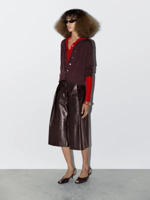 Bermudy Ze Skóry Nappa Z Zakładkami – Studio - Bordowy - - Massimo Dutti - Kobieta