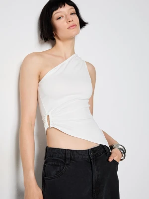 Bershka Asymetryczny Top Z Kółeczkiem I Strasem Kobieta Kremowy