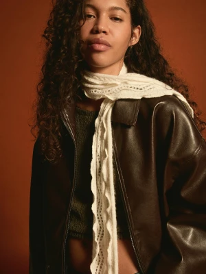 Bershka Ażurowy Szalik Kobieta Biały