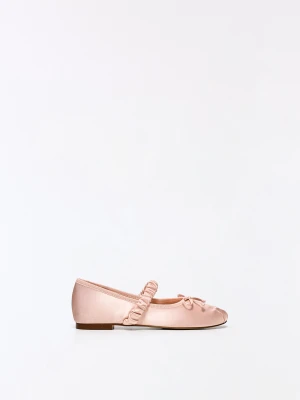 Bershka Balerinki Satyna Kobieta Różowy