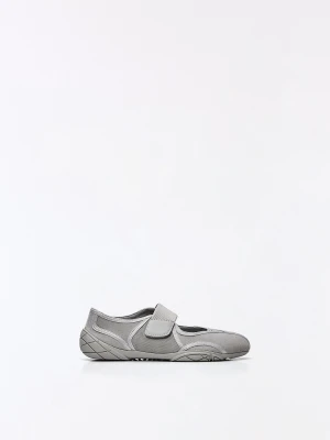 Bershka Balerinki W Stylu Sportowym Kobieta Szary
