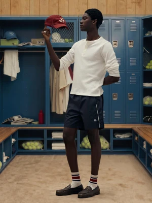 Bershka Bermudy Boxy Techniczne Dunlop Mężczyzna Granatowy