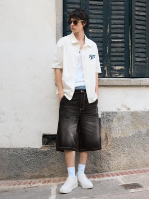 Bershka Bermudy Jeansowe Skater Mężczyzna Czarny
