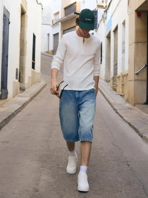Zdjęcie produktu Bershka Bermudy Jeansowe Skater Mężczyzna Wyblakły Niebieski