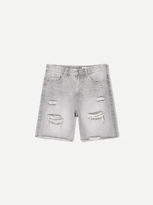 Bershka Bermudy Jeansowe Z Przetarciami Mężczyzna Szary
