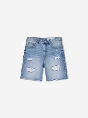 Zdjęcie produktu Bershka Bermudy Jeansowe Z Przetarciami Mężczyzna Wyblakły Niebieski