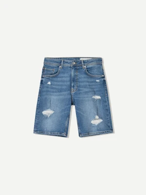 Bershka Bermudy Jeansowe Z Przetarciami Mężczyzna Wyblakły Niebieski