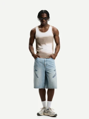 Bershka Bermudy Jortsy Z Naszywkami Gwiazdami Mężczyzna Wyblakły Niebieski
