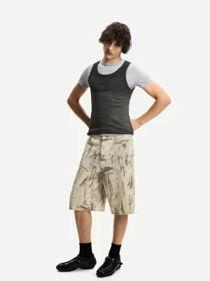 Bershka Bermudy O Kroju Baggy Z Nadrukiem Mężczyzna Zielony