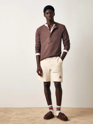Bershka Bermudy Regular Fit Dunlop Mężczyzna Kremowy