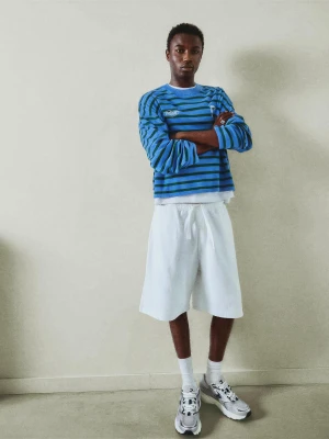 Bershka Bermudy Twill Mężczyzna Biały Złamany