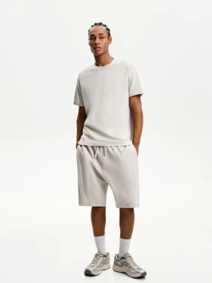 Bershka Bermudy Z Fakturą Mężczyzna Popielaty