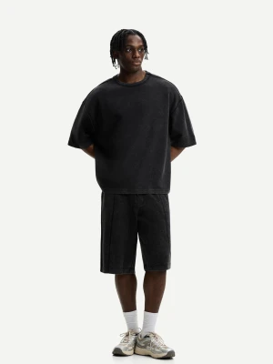 Bershka Bermudy Z Kieszeniami Mężczyzna Szary