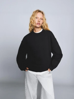 Zdjęcie produktu Bershka Bluza Oversize Z Kieszeniami Kobieta Czarny