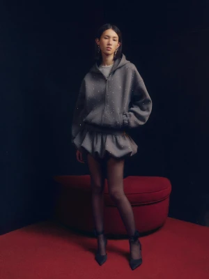 Bershka Bluza Z Efektem Neoprenu, Błyszcząca Kobieta Ciemnoszary