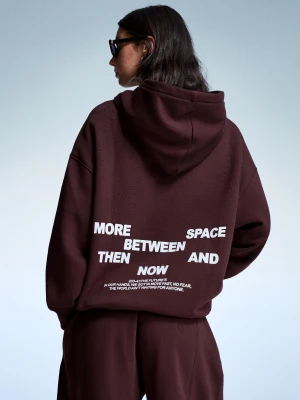 Bershka Bluza Z Kapturem I Nadrukiem Kobieta Bordowy