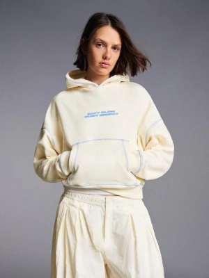 Bershka Bluza Z Kapturem I Nadrukiem Kobieta Kremowy