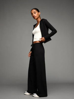 Bershka Bluza Z Kapturem I Suwakiem Kobieta Czarny