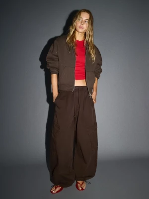 Bershka Bluza Z Kapturem Z Błyszczącymi Detalami Kobieta Brązowy
