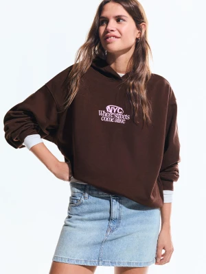 Bershka Bluza Z Kapturem Z Nadrukiem Kobieta Brązowy