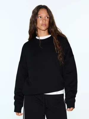 Bershka Bluza Z Okrągłym Dekoltem Kobieta Czarny
