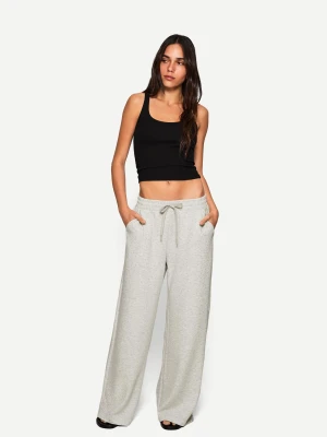 Zdjęcie produktu Bershka Błyszczące Spodnie Z Szerokimi Nogawkami Kobieta Szary