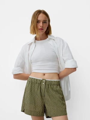 Bershka Bokserki W Stylu Bermudów W Prążki Kobieta Khaki