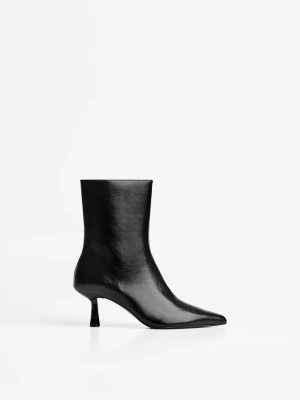 Bershka Botki Na Obcasie Typu Kitten Kobieta Czarny