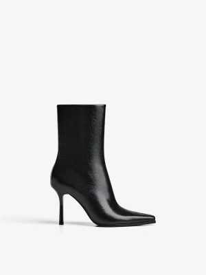 Bershka Botki Na Obcasie Z Tłoczeniem Kobieta Czarny