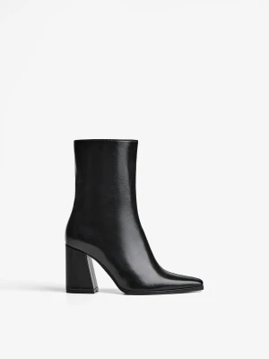 Bershka Botki Na Szerokim Obcasie Kobieta Czarny
