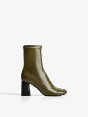 Bershka Botki Z Szerokim Obcasem Kobieta Khaki