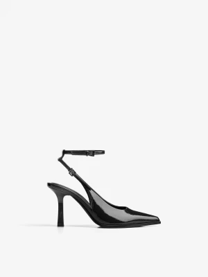 Bershka Buty Na Obcasie Z Odkrytą Piętą I Paskiem Kobieta Czarny