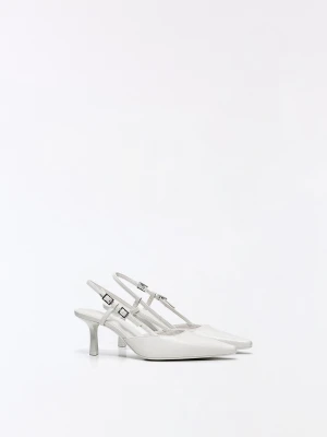 Bershka Buty Na Obcasie Ze Sprzączką Kobieta Biały