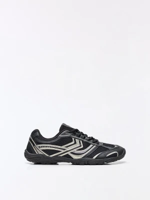 Bershka Buty Sportowe Barefoot Mężczyzna Czarny