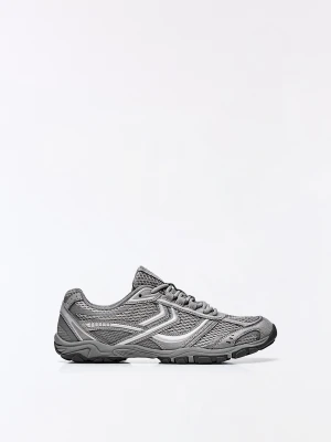 Bershka Buty Sportowe Barefoot Mężczyzna Szary