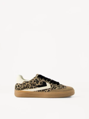 Bershka Buty Sportowe Retro W Zwierzęcy Wzór Kobieta Kombinowany