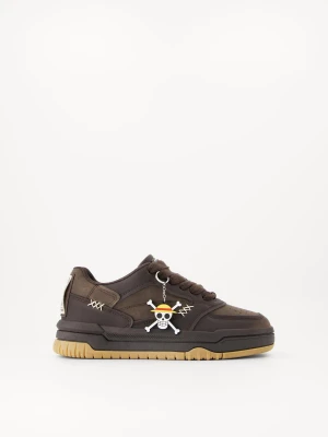 Bershka Buty Sportowe Skater One Piece Z Ozdobnym Pierścieniem Mężczyzna Brązowy