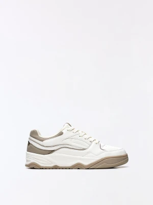 Bershka Buty Sportowe Street Na Grubej Podeszwie Mężczyzna Biały