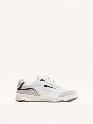 Bershka Buty Sportowe Wielowarstwowe Mężczyzna Biały