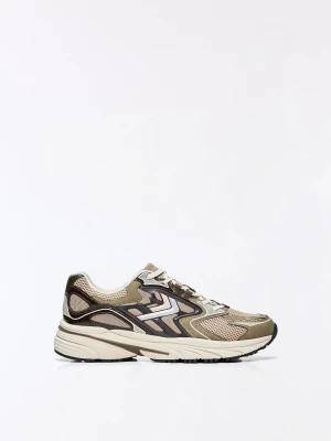 Bershka Buty Sportowe Z Łączonych Materiałów Mężczyzna Brązowy