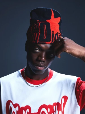 Bershka Czapka Z Dzianiny Nts X Thaiboy Digital Mężczyzna Czarny