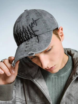 Bershka Czapka Z Oczkami Mężczyzna Czarny