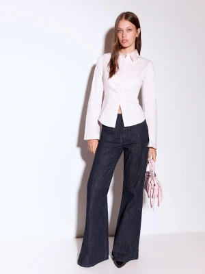 Bershka Dopasowana Koszula Z Rozszerzanym Rękawem Kobieta Różowy