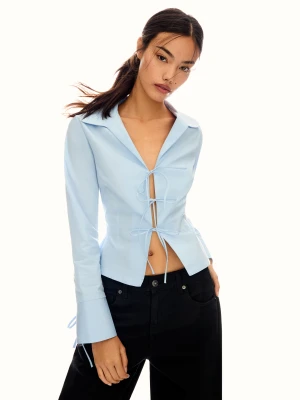Zdjęcie produktu Bershka Dopasowana Koszula Z Wiązaniami Kobieta Jasnoniebieski