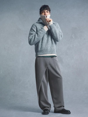 Bershka Dopasowane Spodnie Z Kopertową Talią Mężczyzna Ciemnoszary