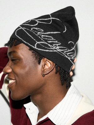 Bershka Dzianinowa Czapka Beanie Mężczyzna Czarny